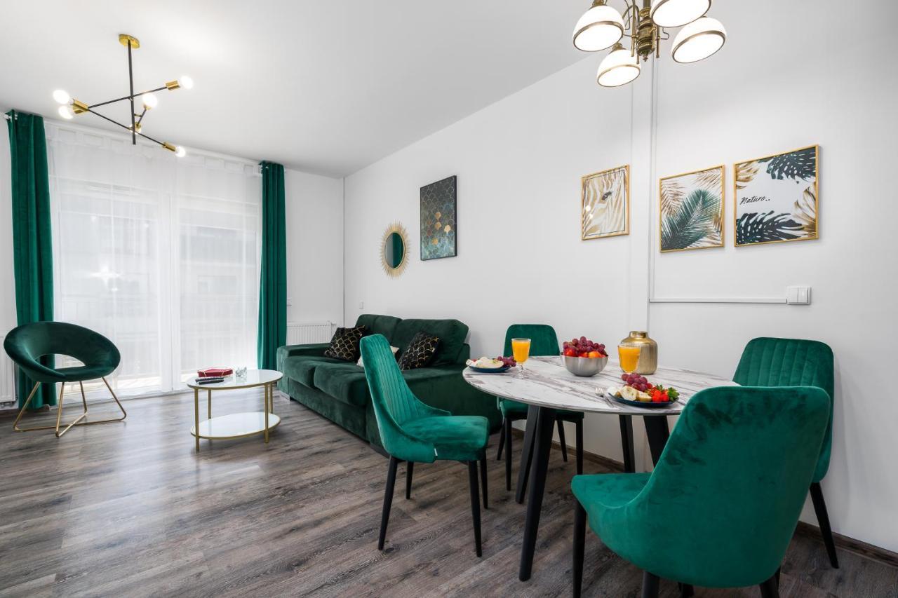 Sleepway Apartments- Garbary 100-46 Poznan Luaran gambar